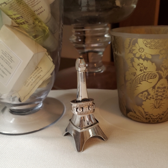 Silver ring with crystals - Picture 2 of 3